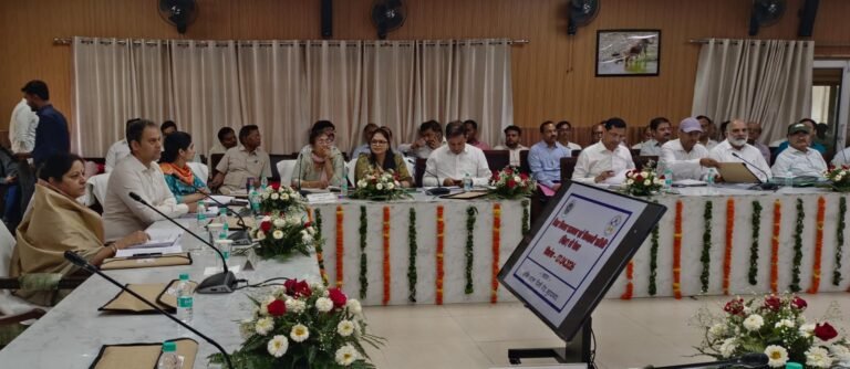 मुरादाबाद दिशा समिति बैठक में सांसद रुचि वीरा