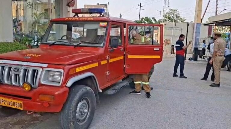 ग्रीन आर्किड मुरादाबाद में फायर मॉक ड्रिल