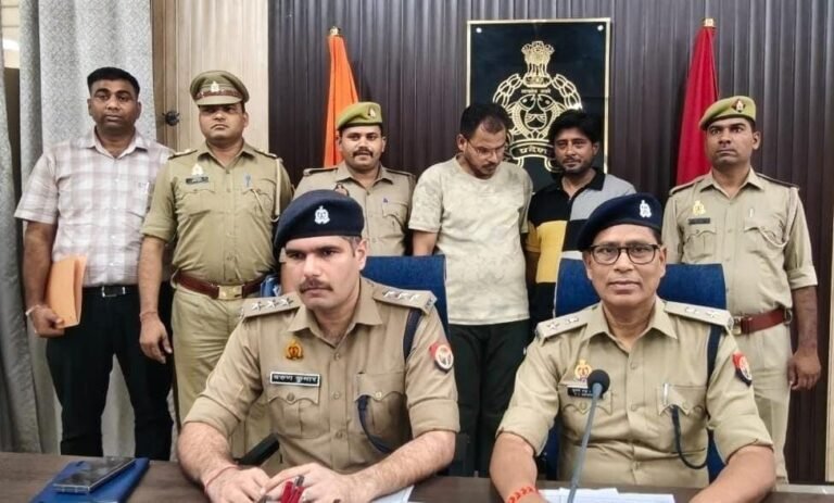 मुरादाबाद में फर्जी GST बिलिंग गैंग का खुलासा,गिरफ्तार किए गए आरोपी
