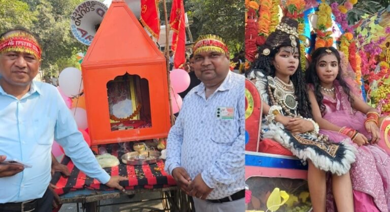 स्योहारा में मां काली की भव्य शोभायात्रा में शामिल श्रद्धालु
